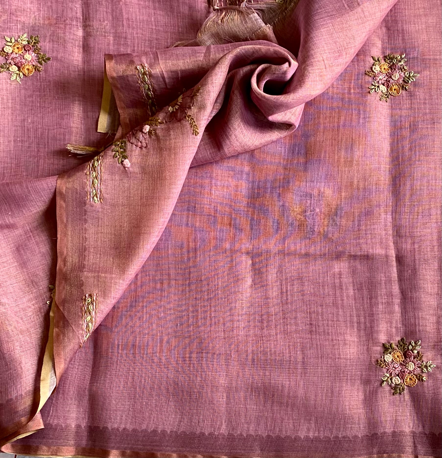 Elegant Dusty Rose Floral french knot Embroidered Saree With antiqueGold Tassel Border