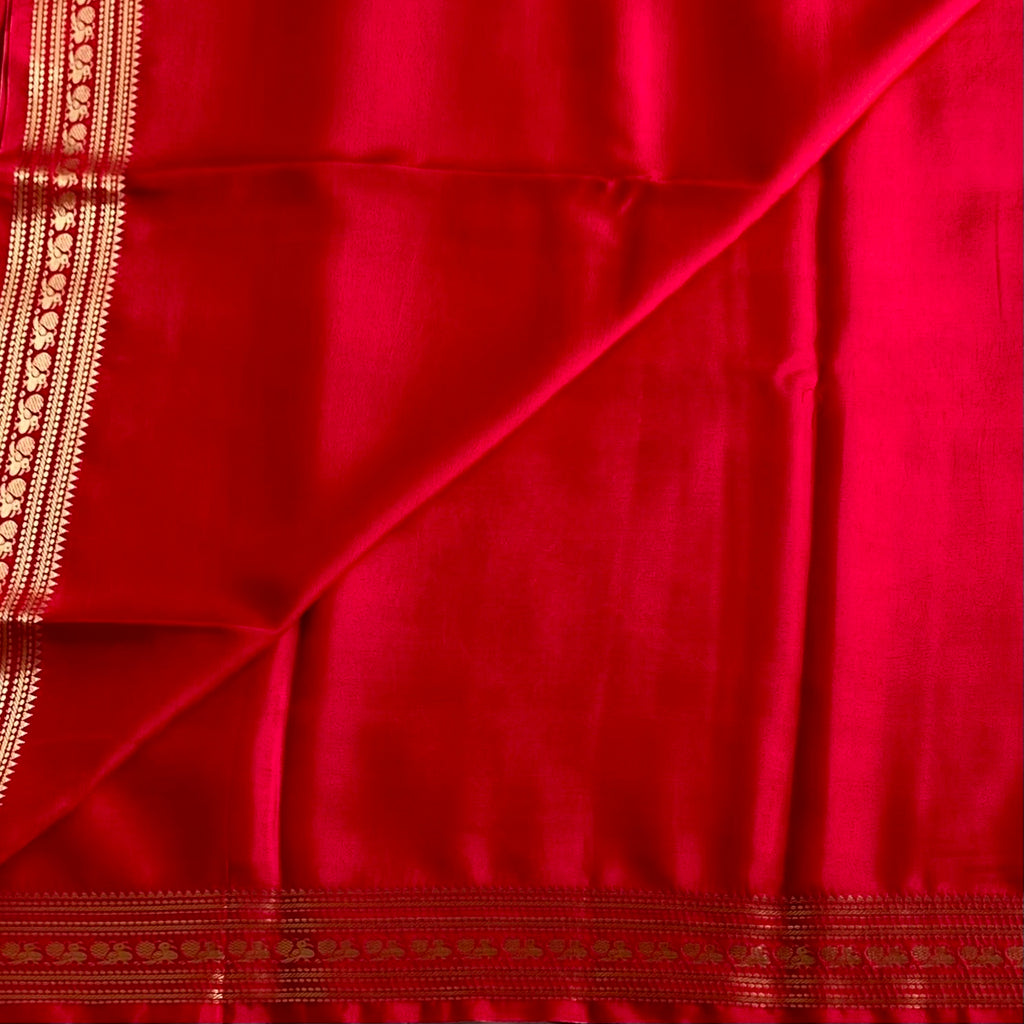 Tomato Pink Premium Soft Crepe Silk With Metallic Gold Pallu
