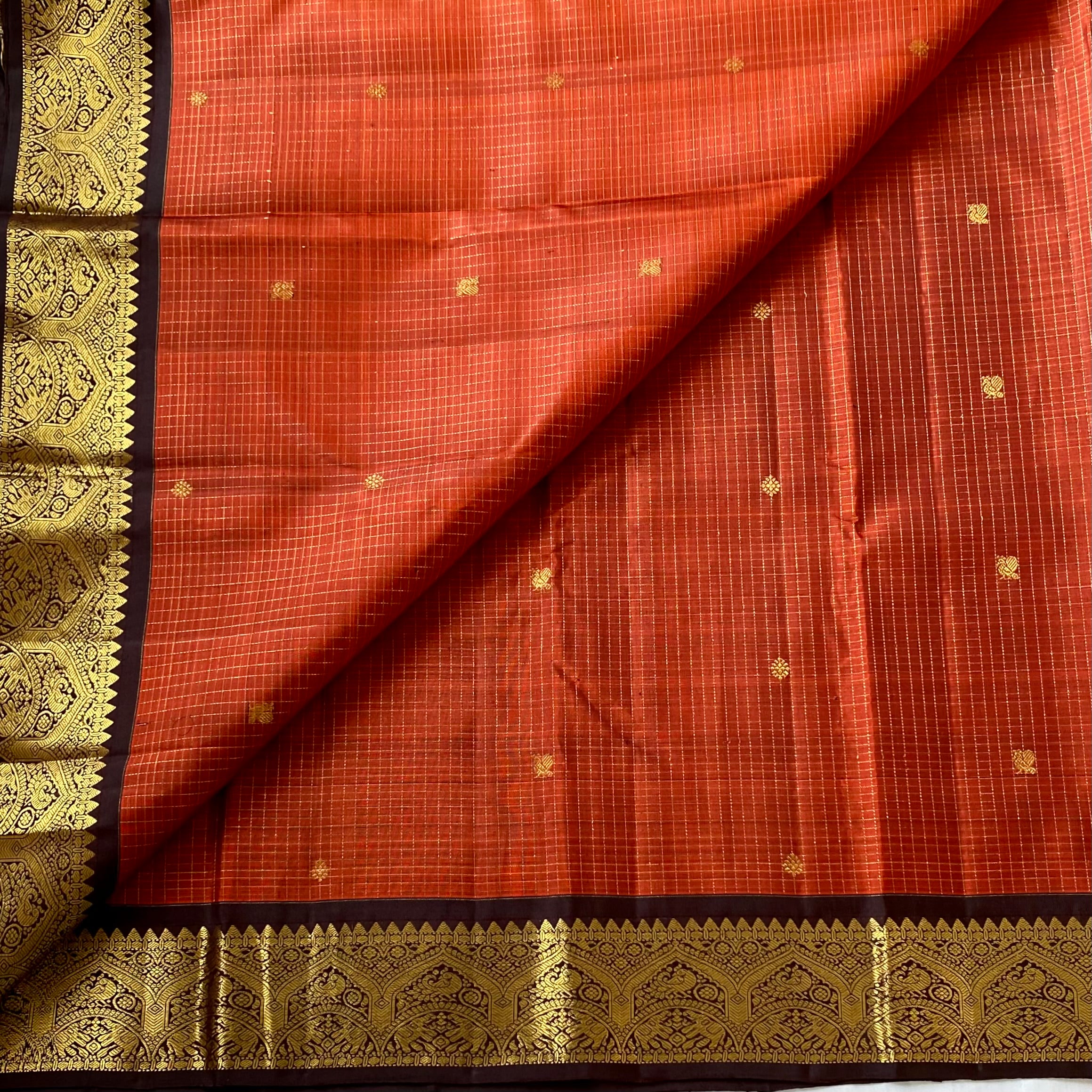 Classic Vintage Rust with Deep Coffee Brown Handwoven Kanjeevaram Silk