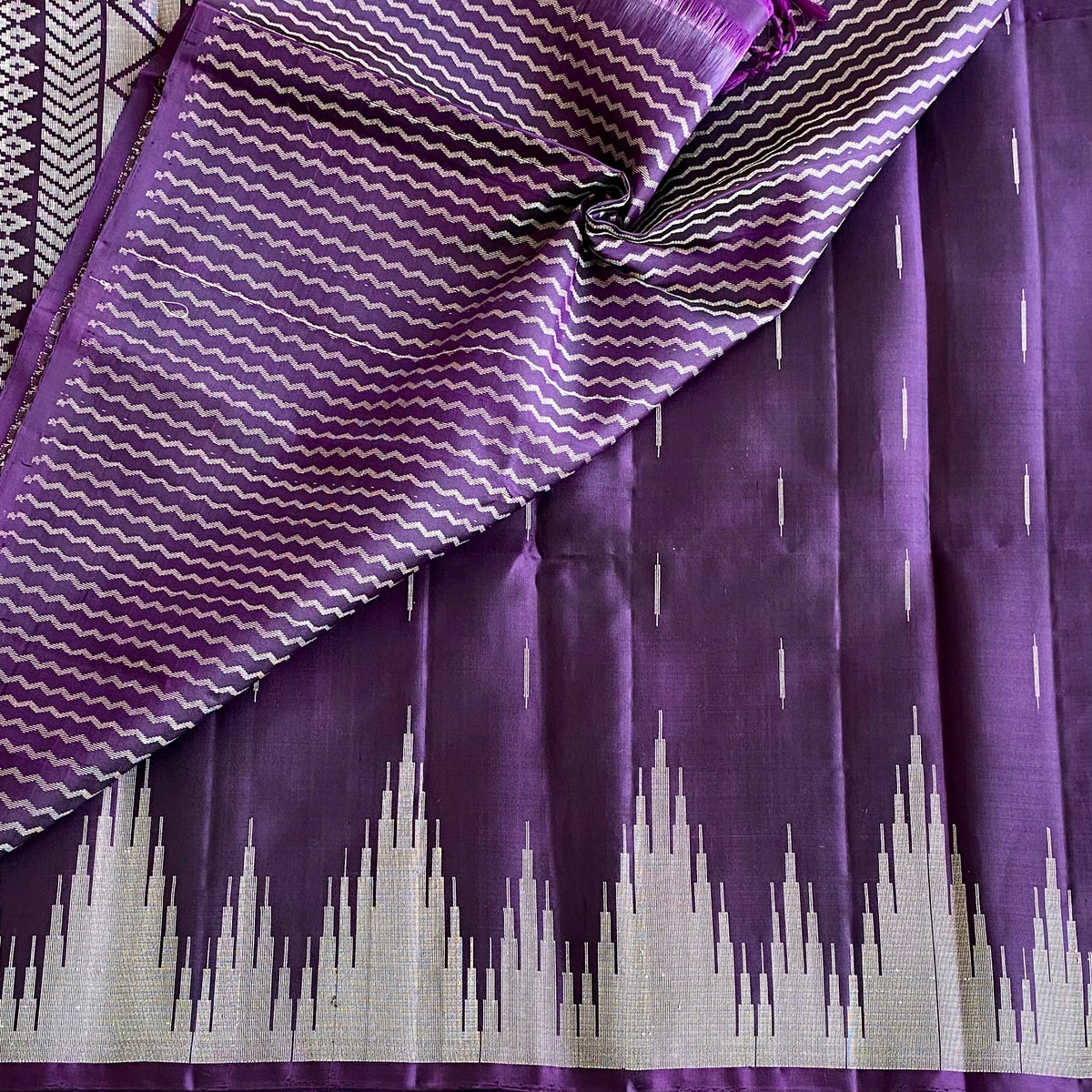 Brinjal Purple Designer Pure Silk Saree With Antique Temple Borders