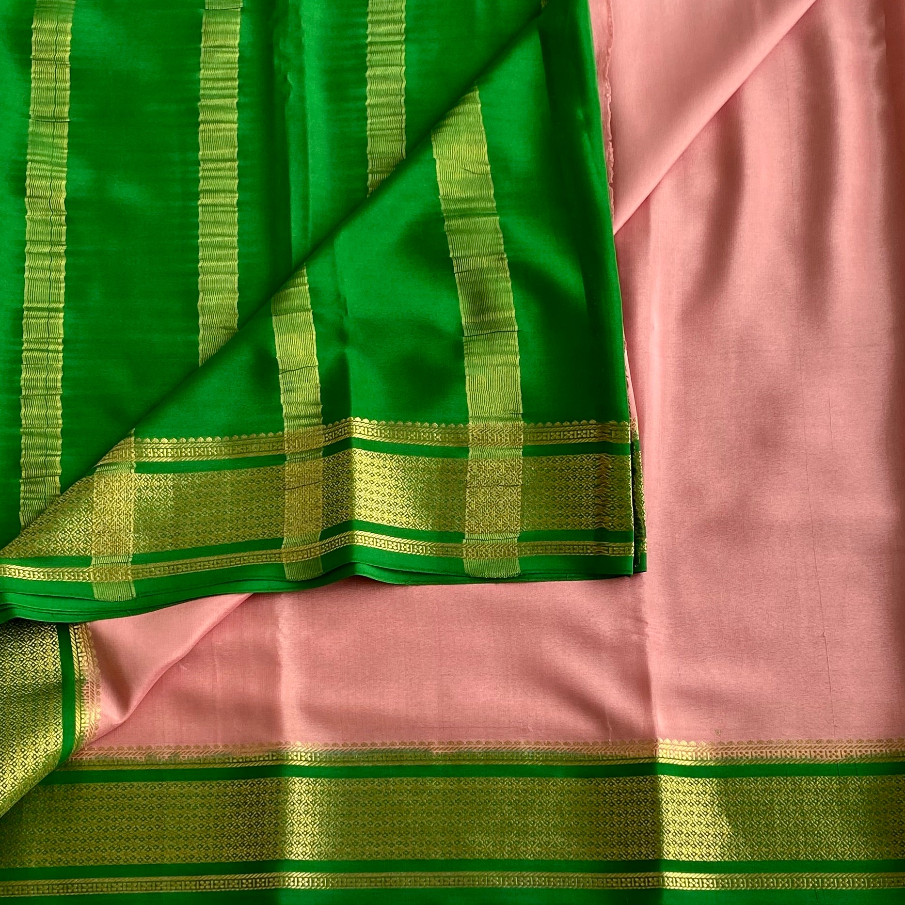 Vintage Dusty Rose with Leafy Green Designer Pure Mysore Crepe Silk