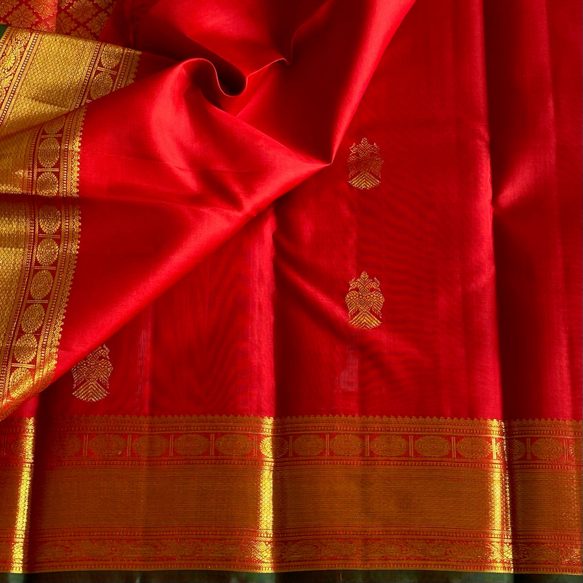 Crimson Red Kanjeevaram Pure Zari Silk Saree With Gandaberunda Zari Buttas