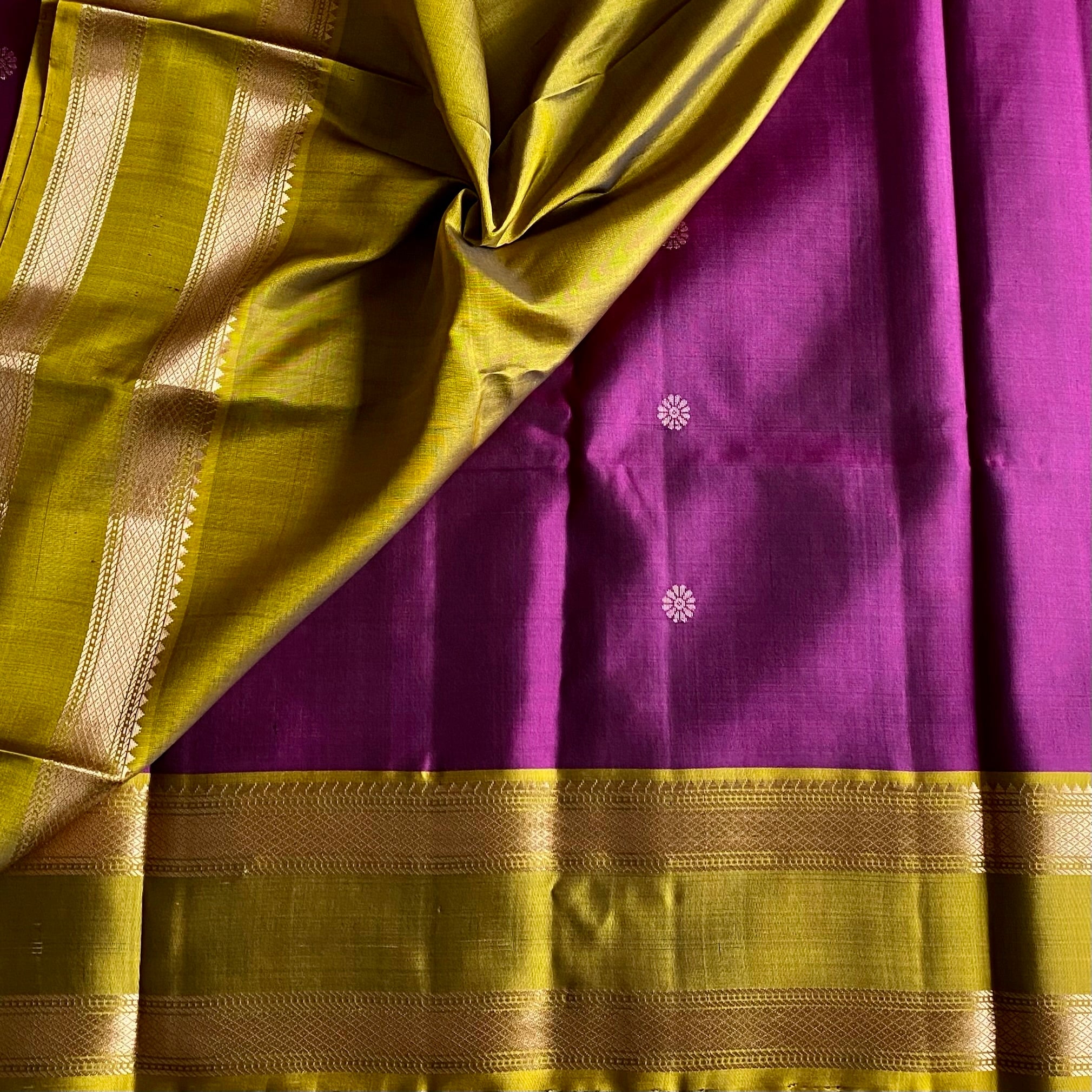 Magenta With Magical Olive Retta Pett Designer Pure Silk