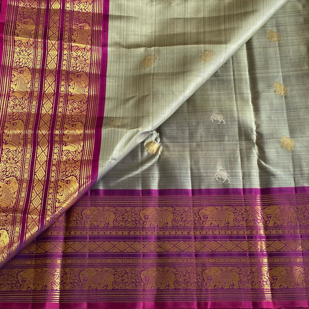 Pearl Greyish Sage Kanjeevaram Pure Zari Silk Saree With Violet Magenta Pallu