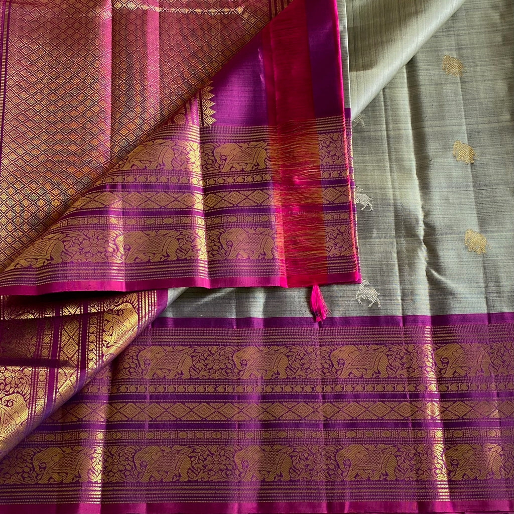 Pearl Greyish Sage Kanjeevaram Pure Zari Silk Saree With Violet Magenta Pallu