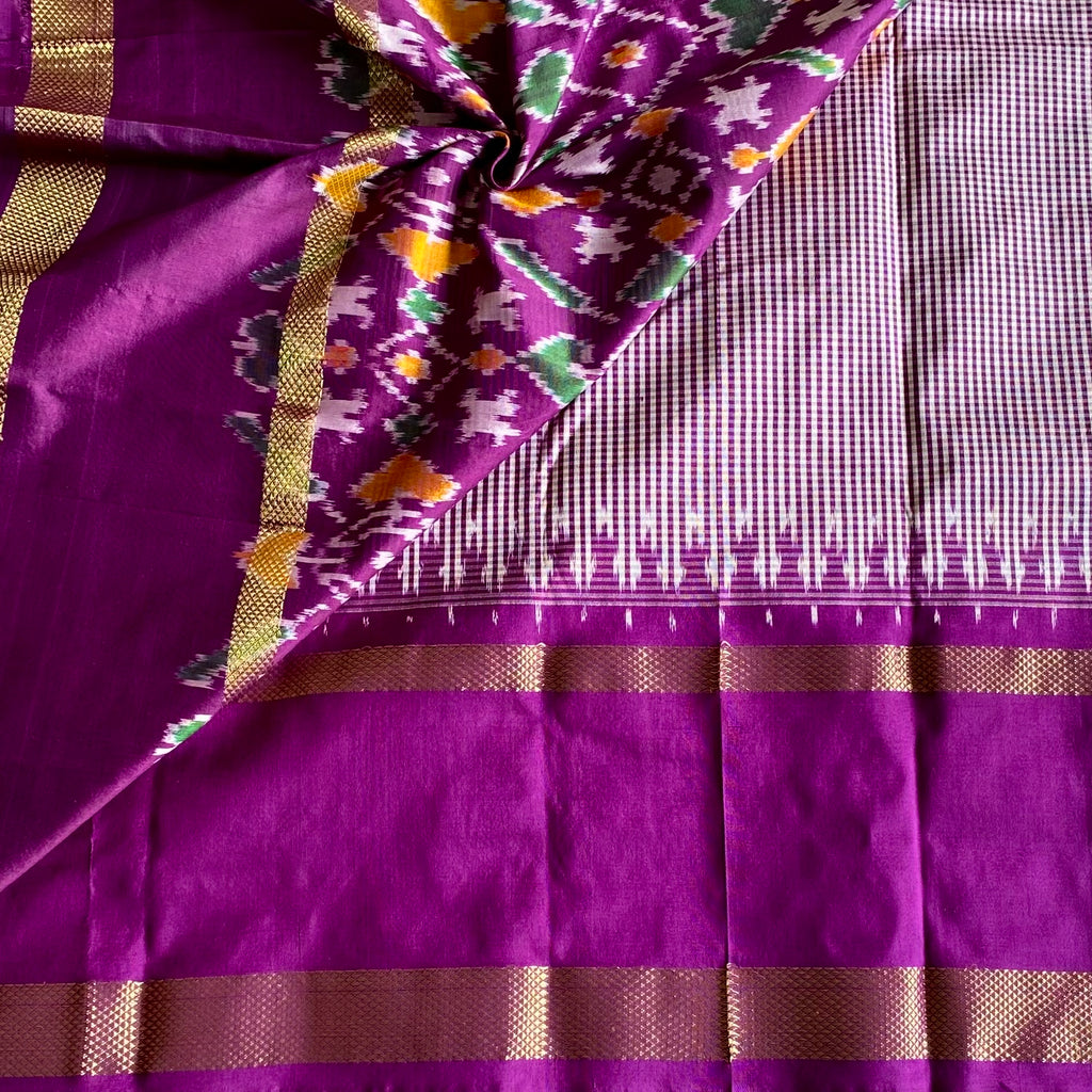 Micro Checkered Purple Pure Ikkat Handloom Silk With Ikkat Woven Pallu & Blouse