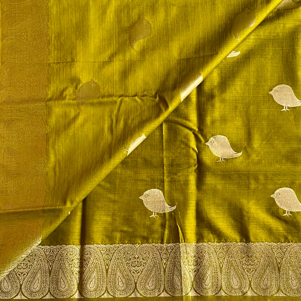 Chartreuse soft tussar beauty with Metallic Gold Bird Motifs Paisley Border Brocade