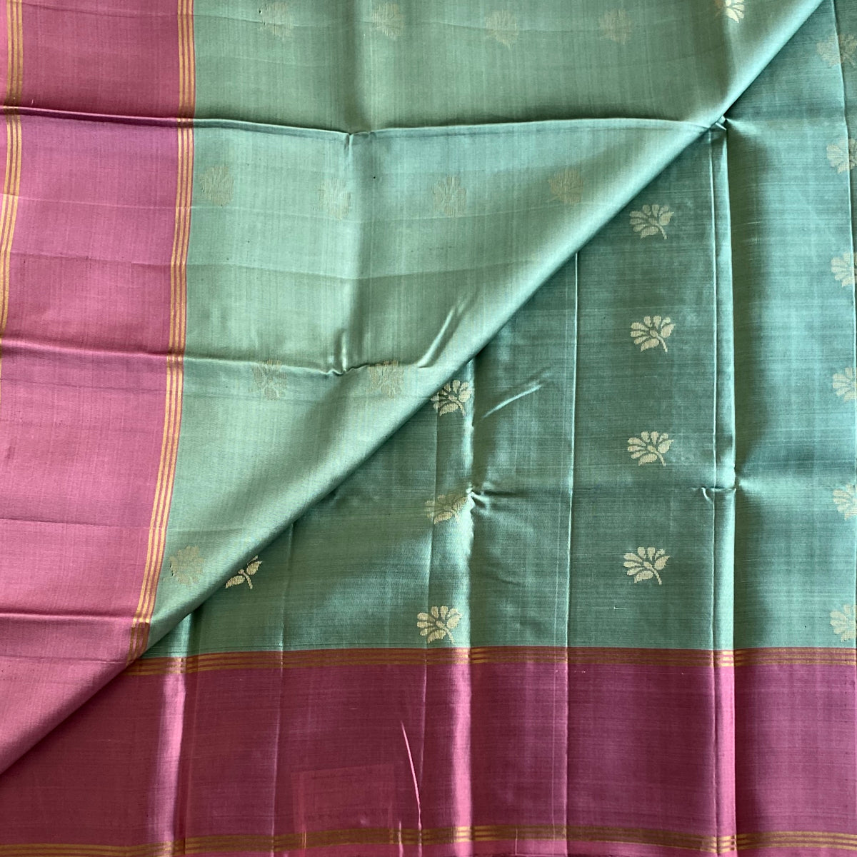 Metallic Sage Green Designer Pure Silk With Onion Pink Pallu