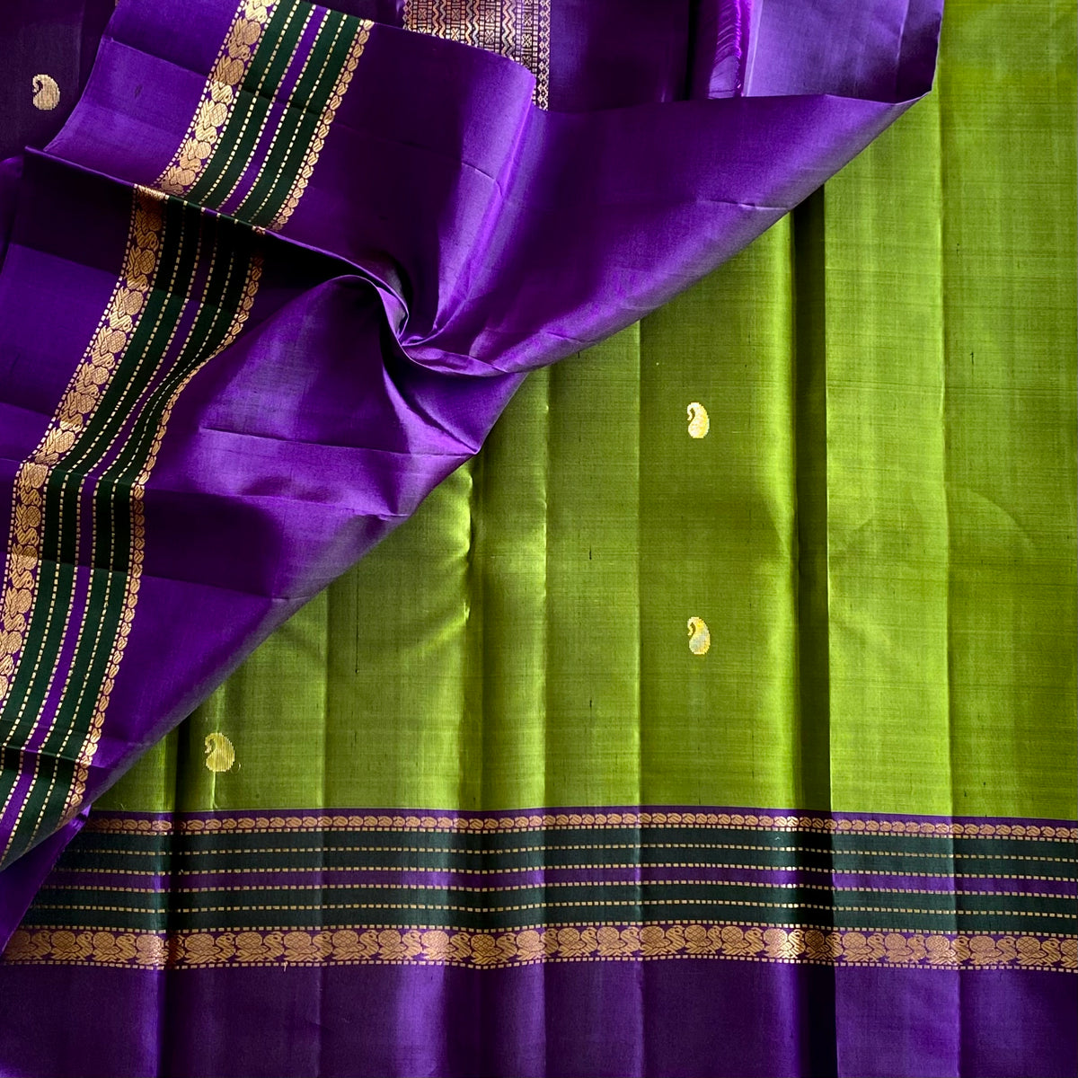 Kanjeevaram Pure Zari Silk Olive Green With Rich Royal Purple Contrast