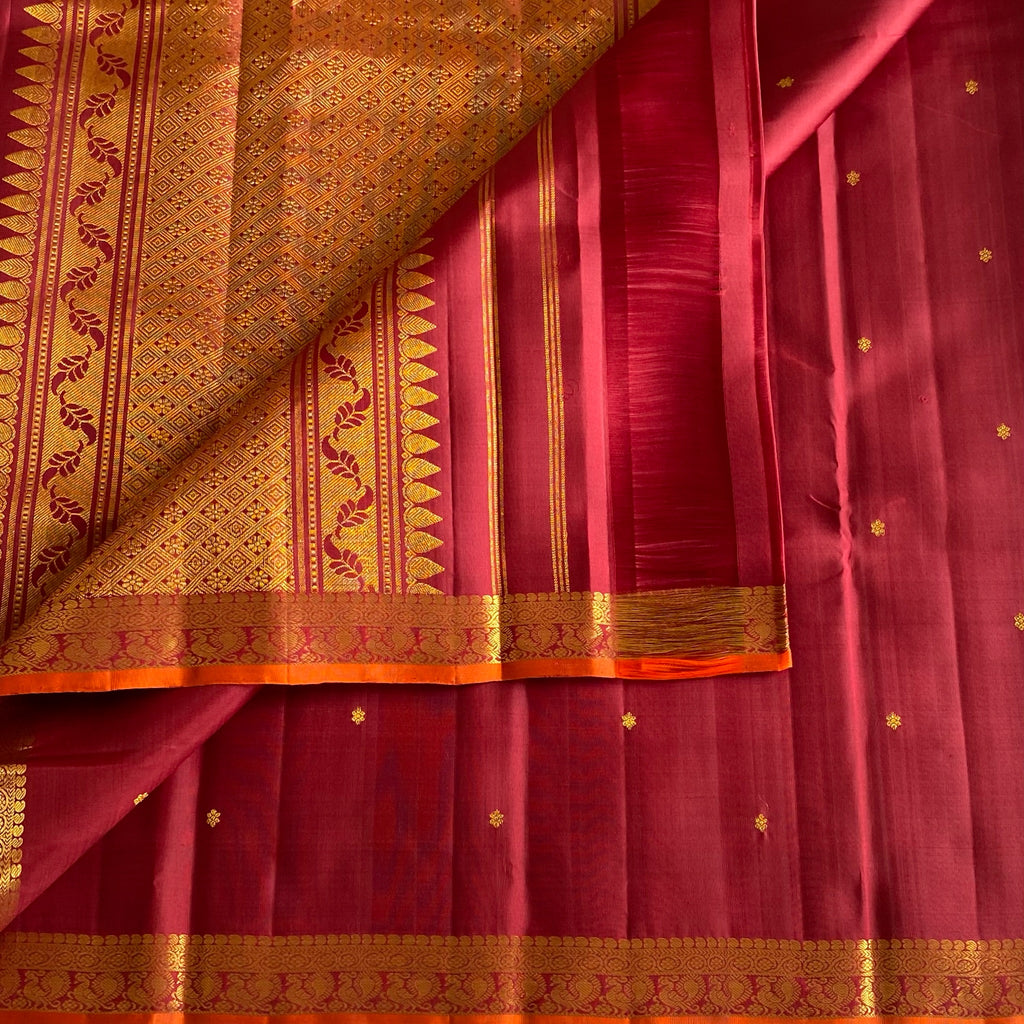 Deep Maroonish Red Kanjeevaram Pure Zari Silk Saree With Antique Gold Pallu