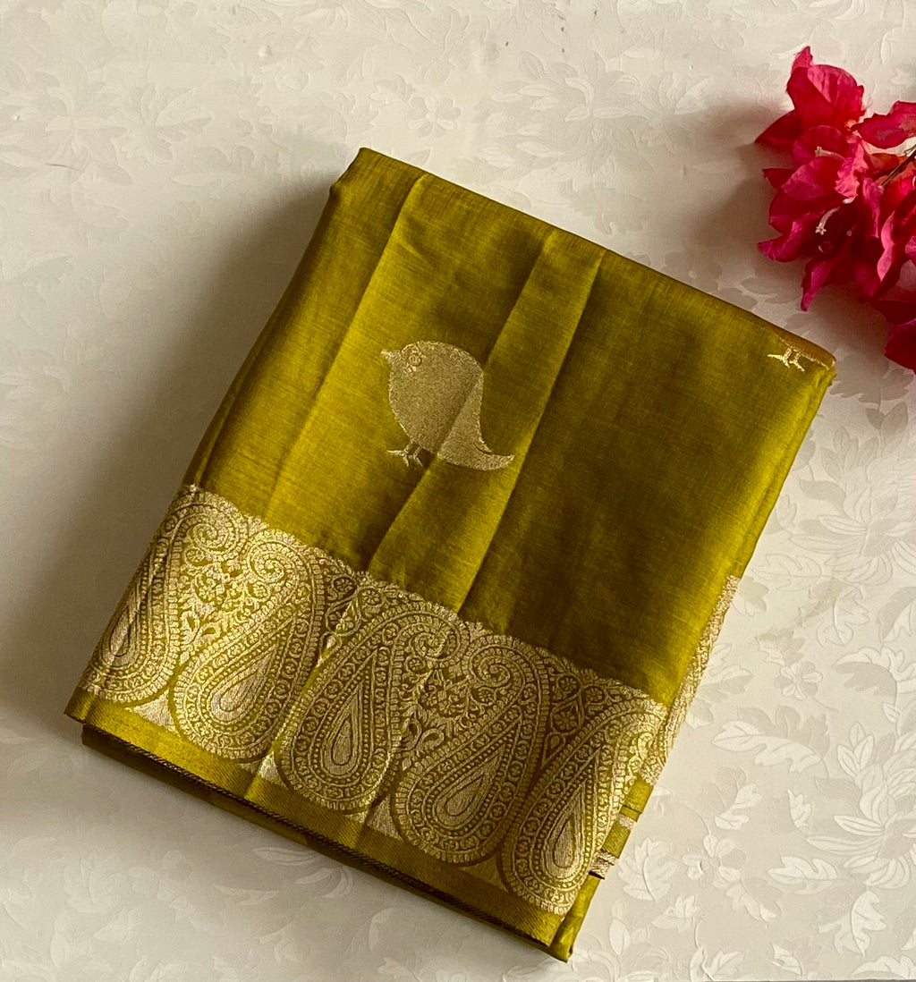 Chartreuse soft tussar beauty with Metallic Gold Bird Motifs Paisley Border Brocade