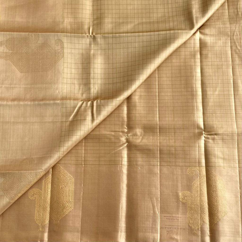 Champagne Beige Designer Pure Silk Saree With Chartreuse Green Pallu