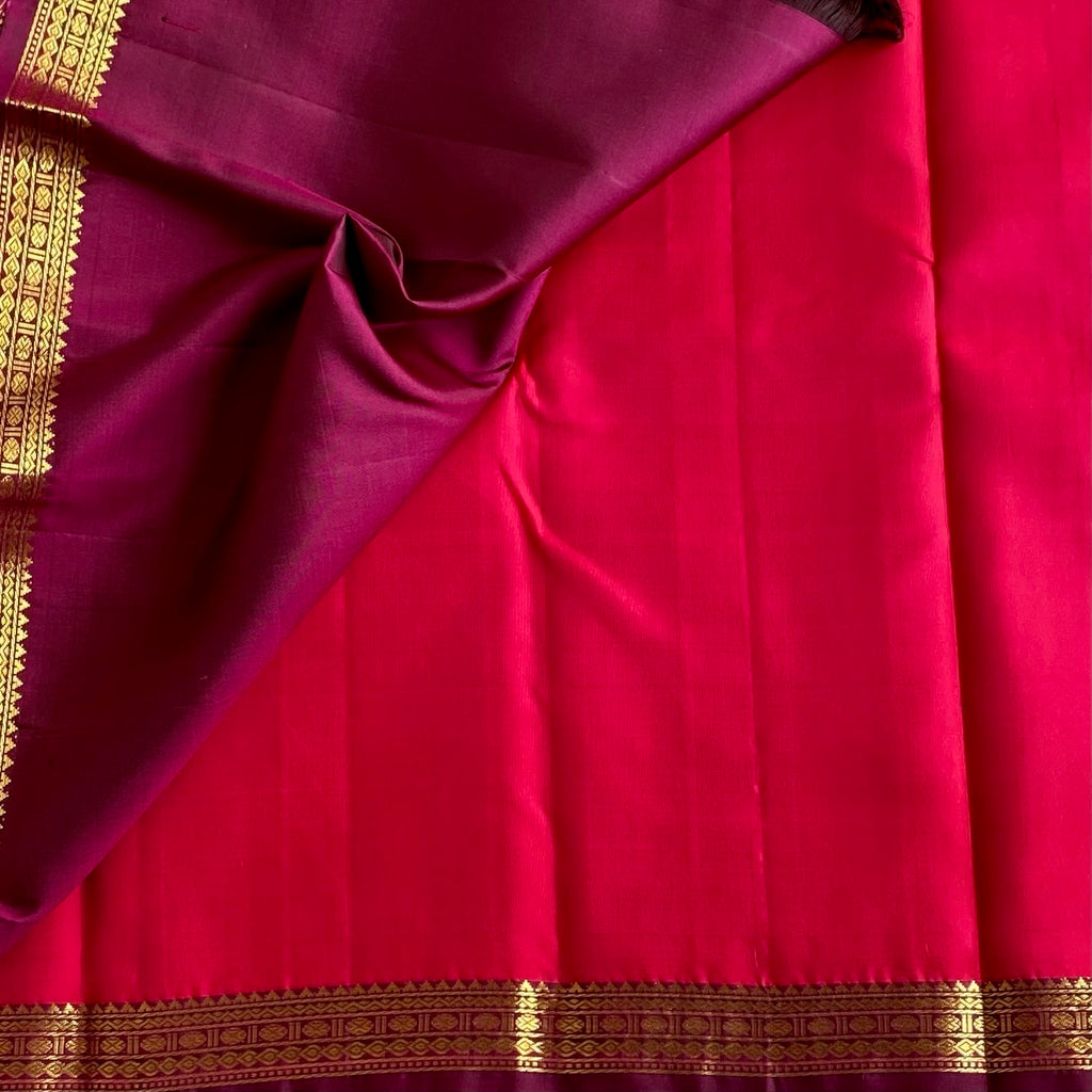 Kanjeevaram Pure Zari Silk Kanakambari Reddish Pink Saree With Deep Wine Pallu