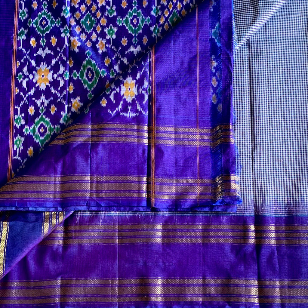 Micro Checkered Indigo Pure Ikkat Handloom Silk With Ikkat Woven Pallu & Blouse