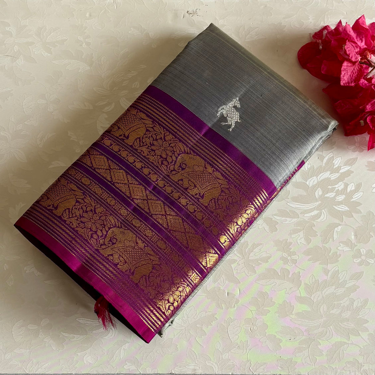 Pearl Greyish Sage Kanjeevaram Pure Zari Silk Saree With Violet Magenta Pallu