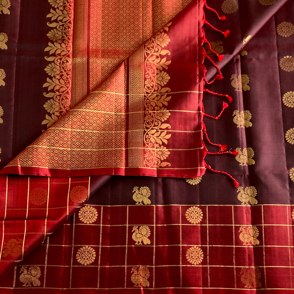 Deep Coffee Designer Pure Silk Saree With Scarlet Maroon Pallu