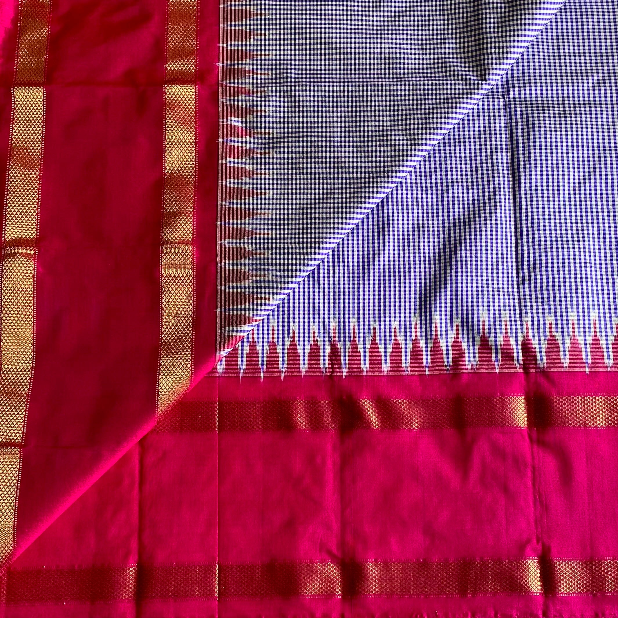 Micro Checkered Blue Pure Ikkat Handloom Silk With Ikkat Woven Pallu & Blouse