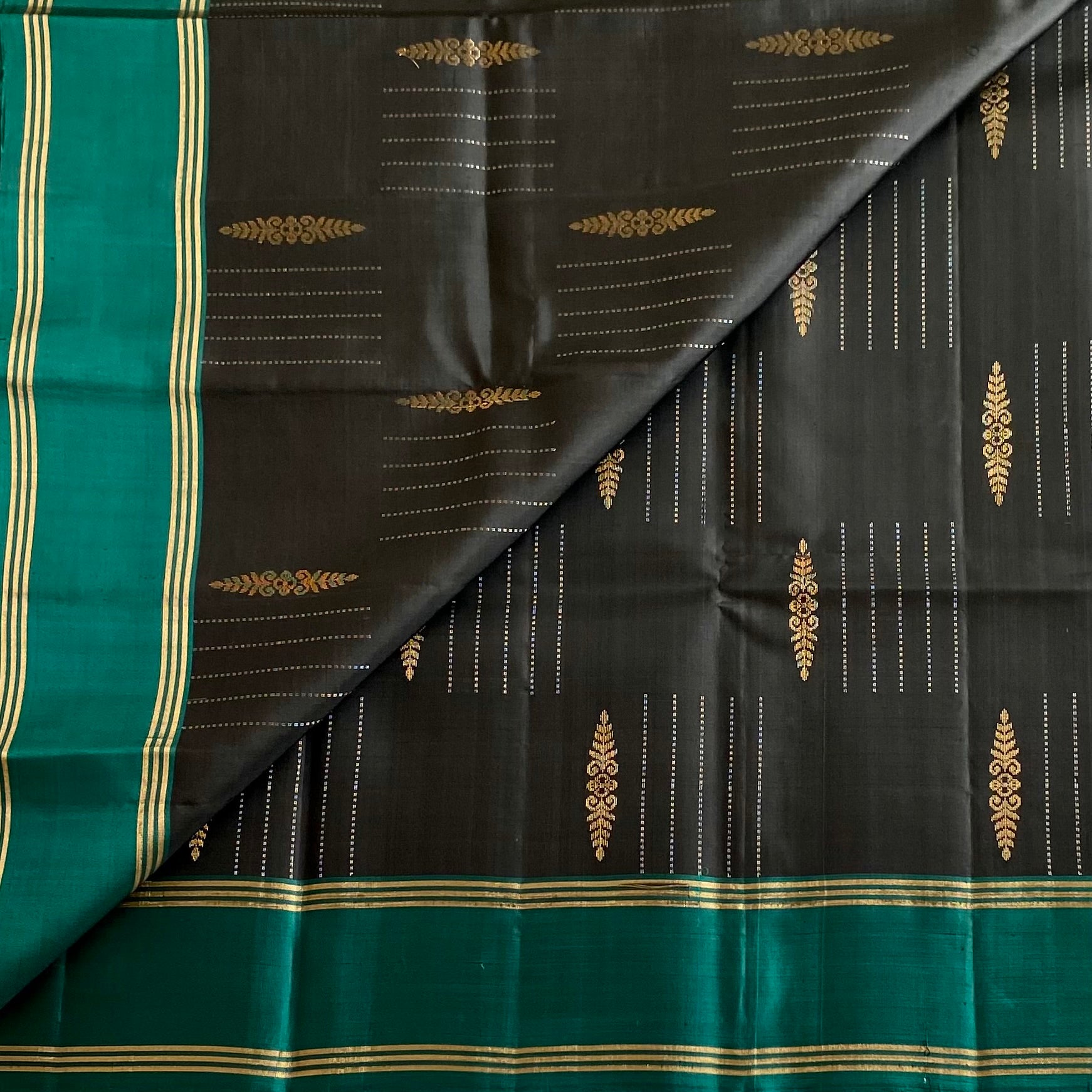 Jet Black Designer Pure Silk Saree With Teal Blue Pallu