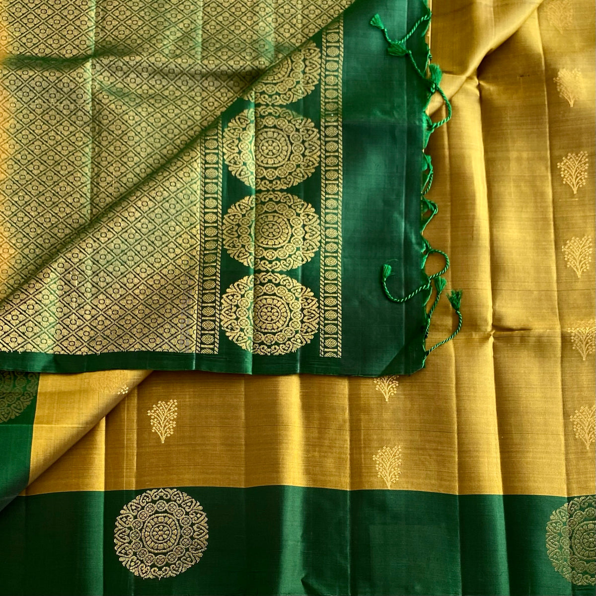 Olive Gold Designer Pure Silk Saree With Bottle Green Pallu