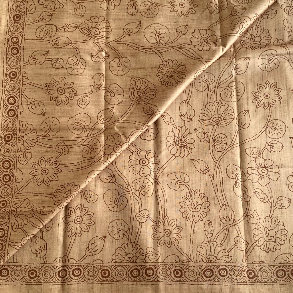 Light Beige Soft Tussar Silk Saree With Deep Brown Pallu