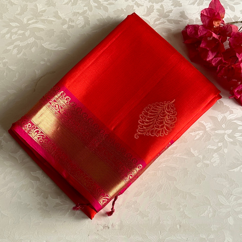 Scarlet Red Designer Pure Silk Saree With Rani Pink Pallu