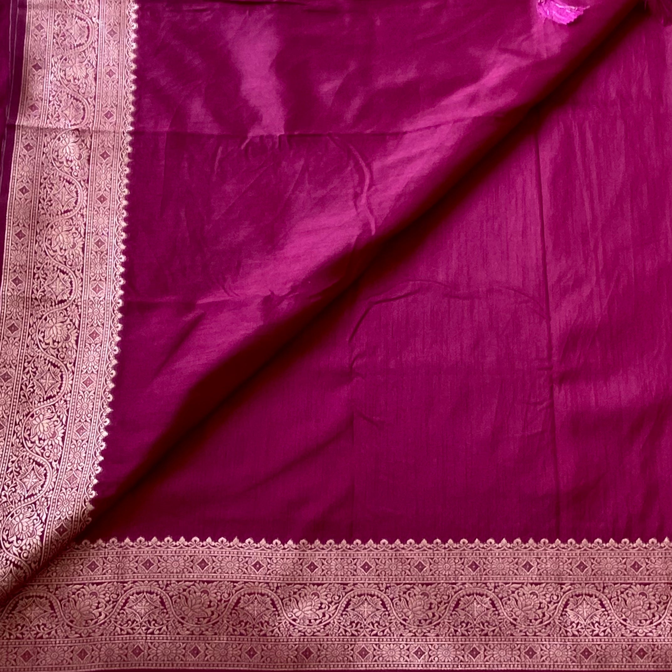 Plum soft tussar with rich Paisley Pallu and woven blouse