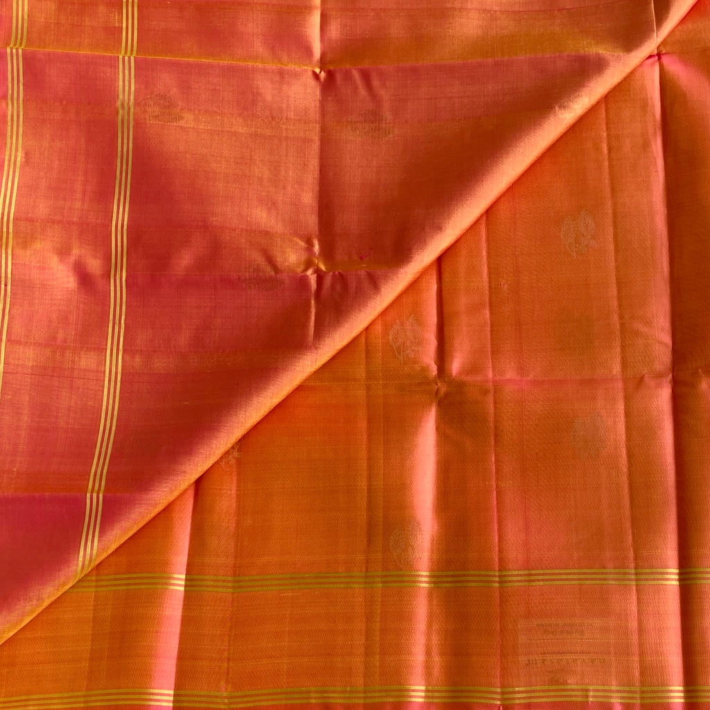 Dual Shaded Sunset Orange Designer Pure Silk Saree With Deep Green Pallu Zari