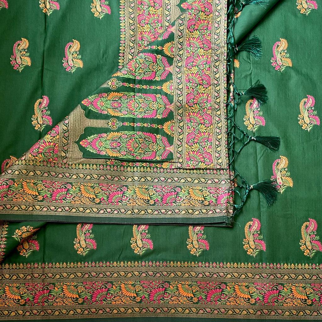 Emerald green with Meenakari woven(not printed) soft tussar with rich pallu