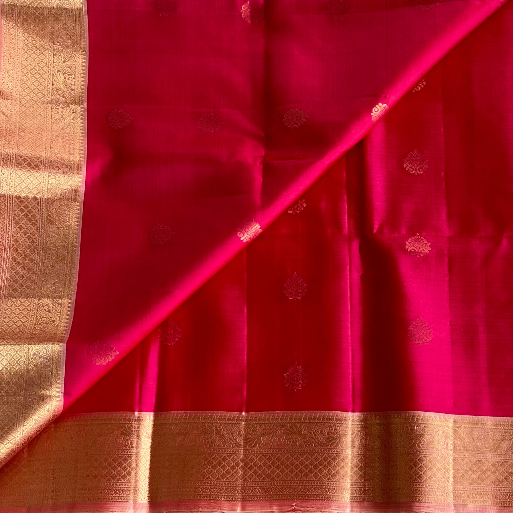Rani Pink Designer Pure Silk Saree Peach Gold Pallu Zari Border