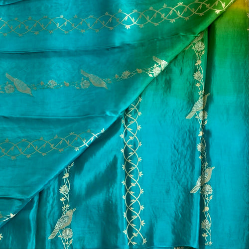 Azure Blue Soft Tussar Silk Saree With Chartreuse Pallu And Gold Zari