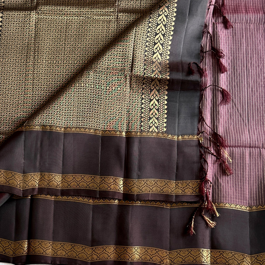 Plum Gold Zari Leaf Border Saree Striped Pallu Traditional Wear