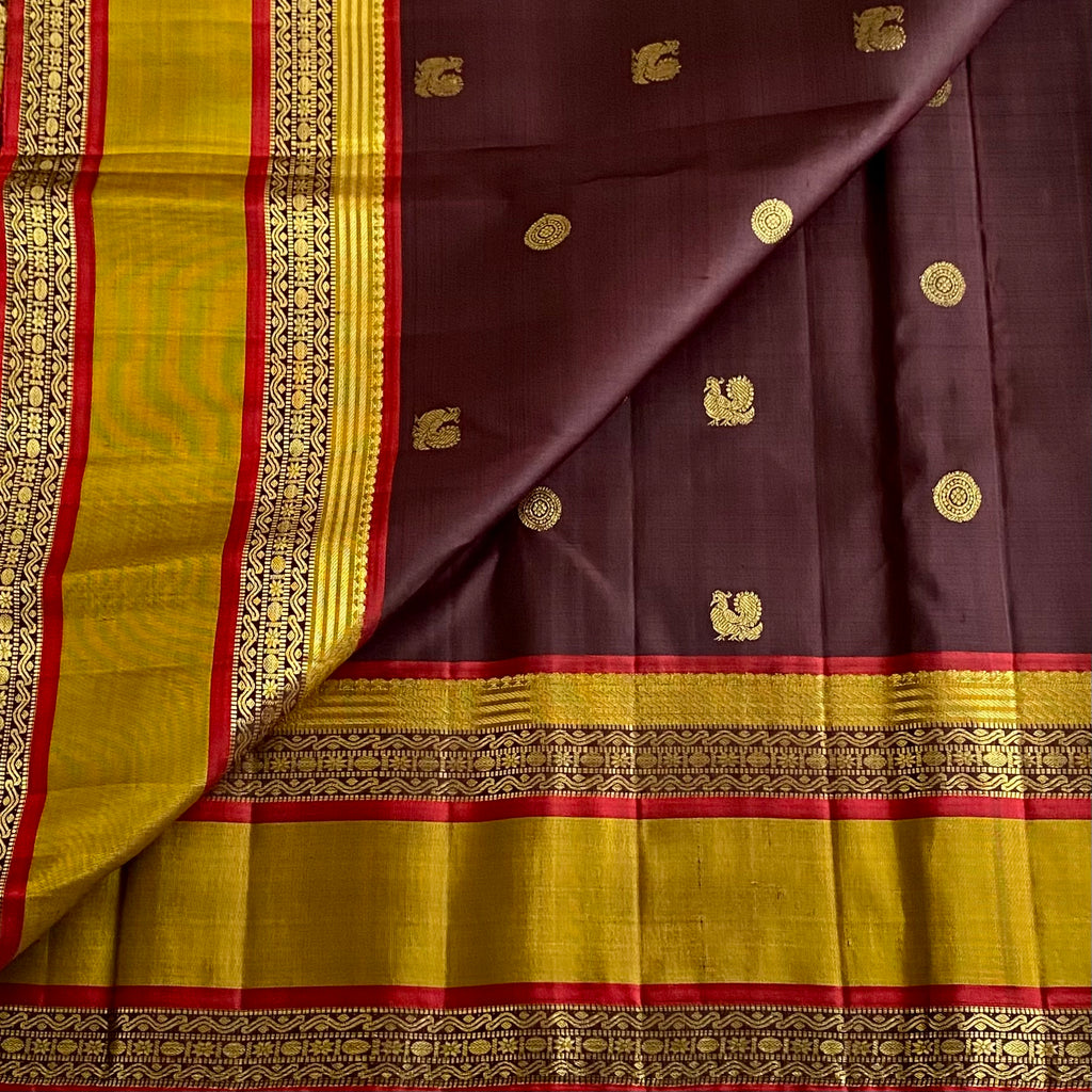 Chocolate Winw Kanjeevaram Pure Zari Silk Saree With Antique Gold Pallu