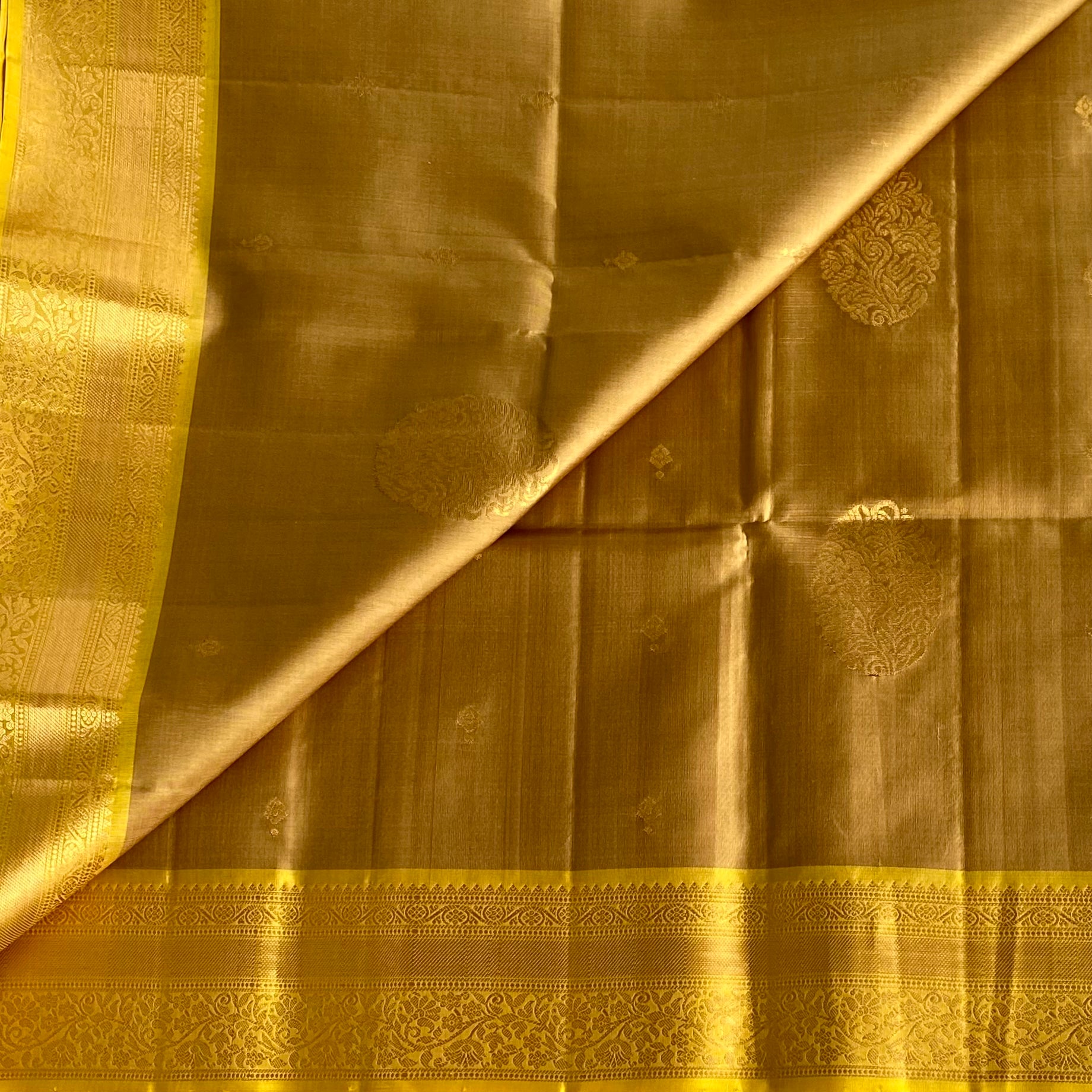 Bronze Brown Designer Pure Silk Saree With Mustard Yellow Pallu