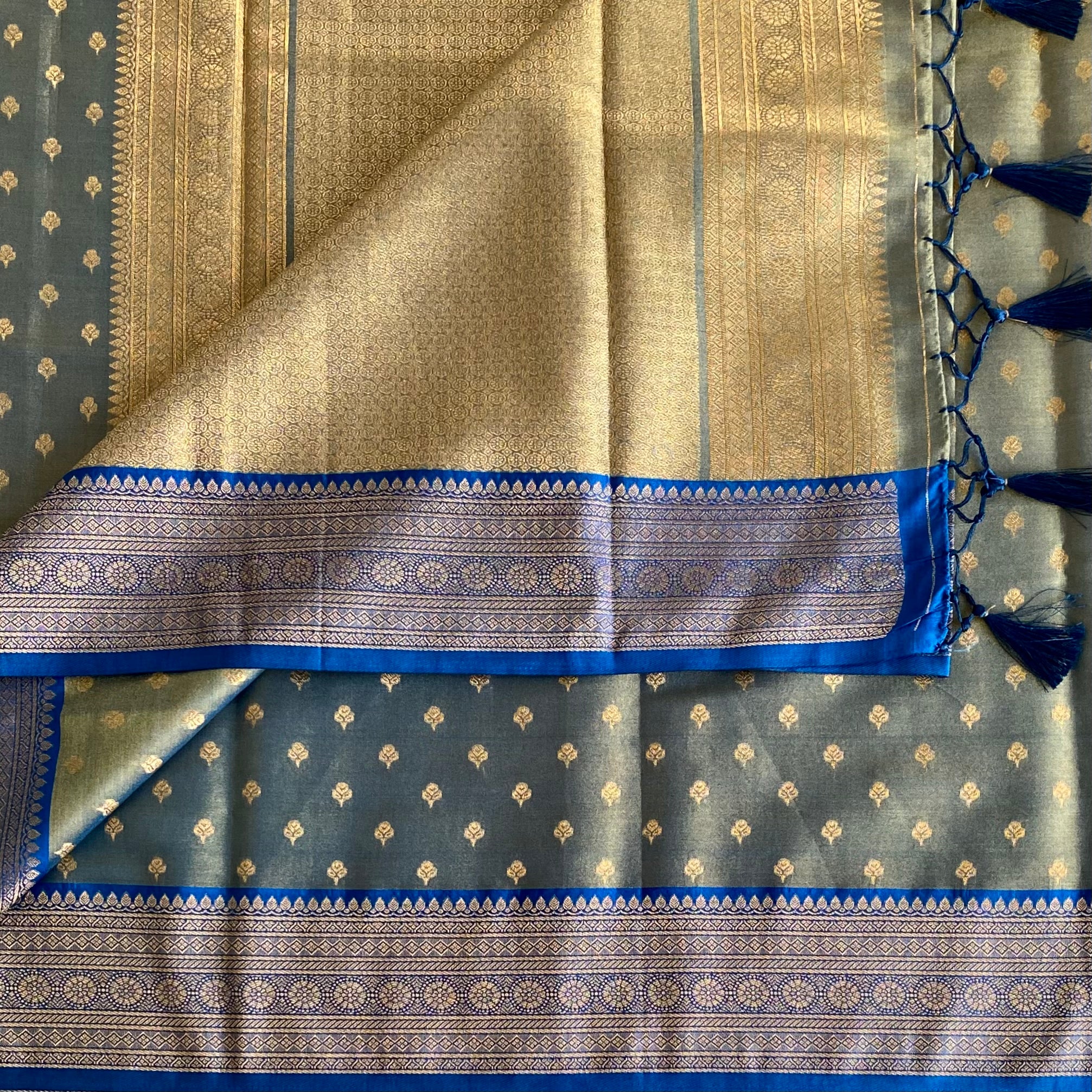 Traditional Teal Brocade Saree Antique Gold Pallu Deep Blue Border