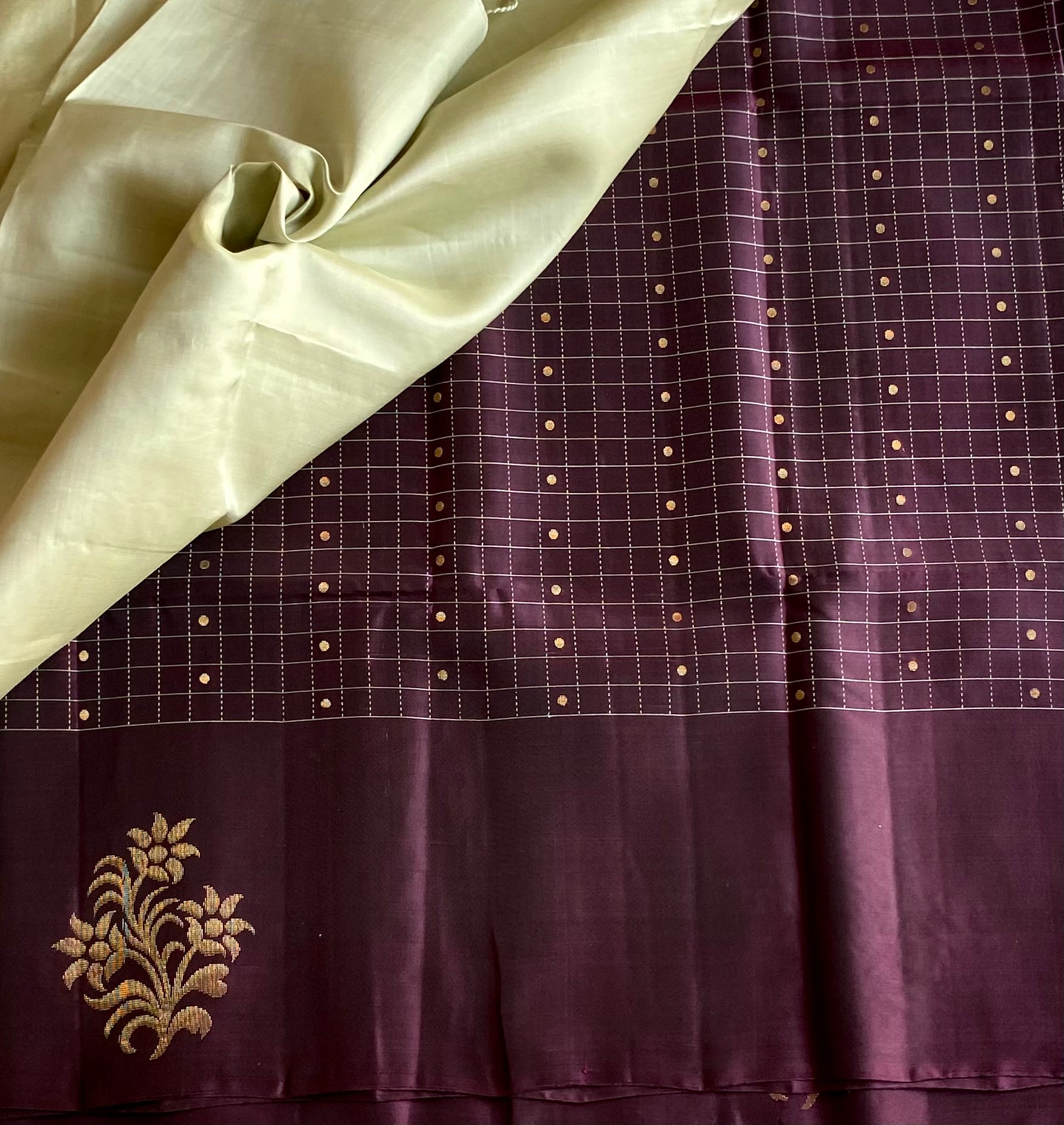 Plum Silk Saree with Champagne Pallu Rose Gold Brocade Border