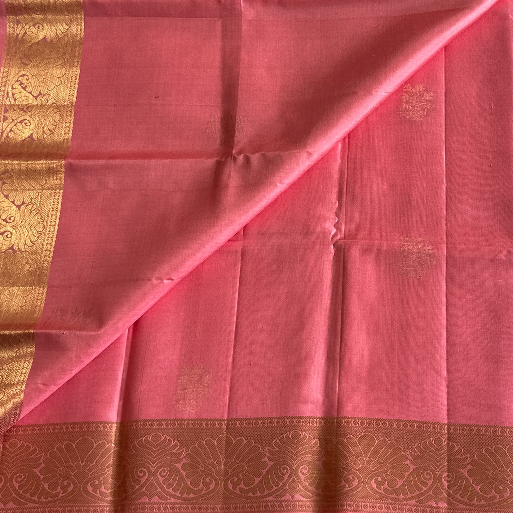 Coral Pink Saree Gold Border Floral Buta Festive Elegant Wear