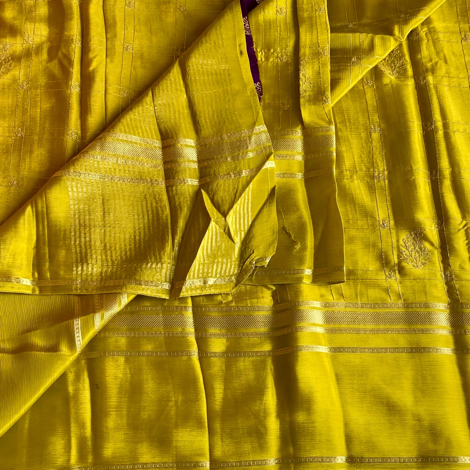 Chartreuse Soft Crepe Silk Saree With Aari Embroidered Work