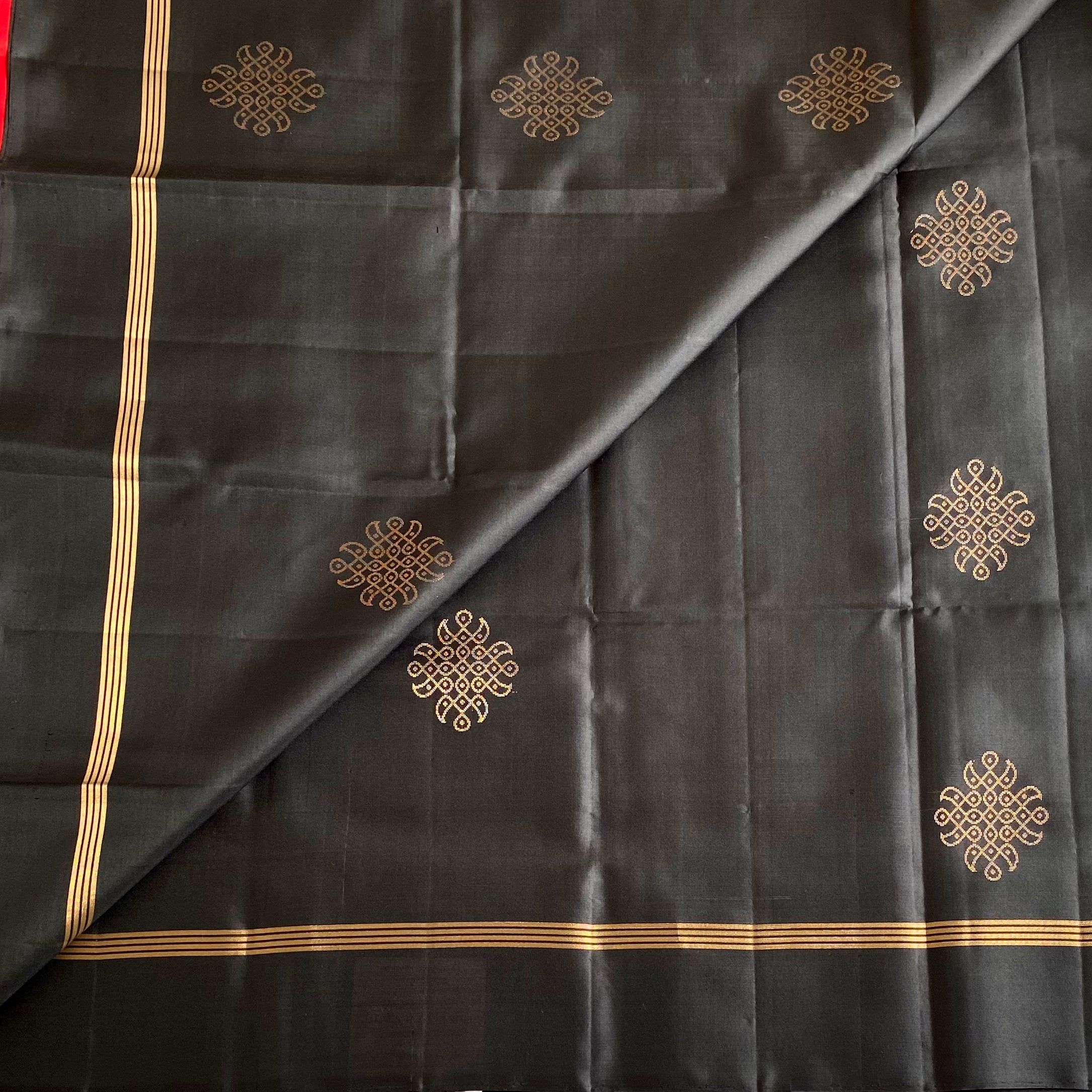 Jet Black Designer Pure Silk Saree With Scarlet Red Kollam Zari
