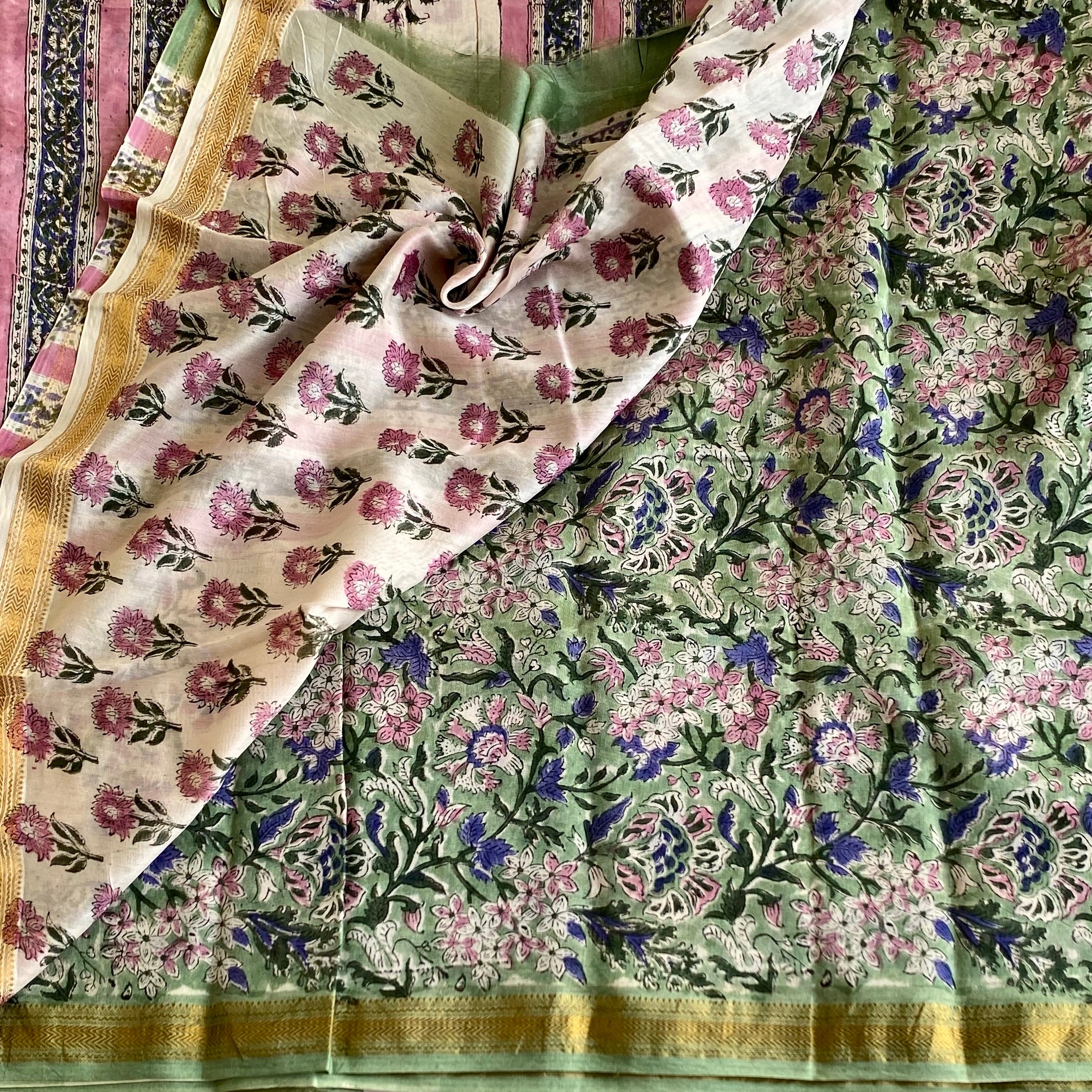 Sage Green Soft Tussar Silk Saree With Mauve Pink Pallu