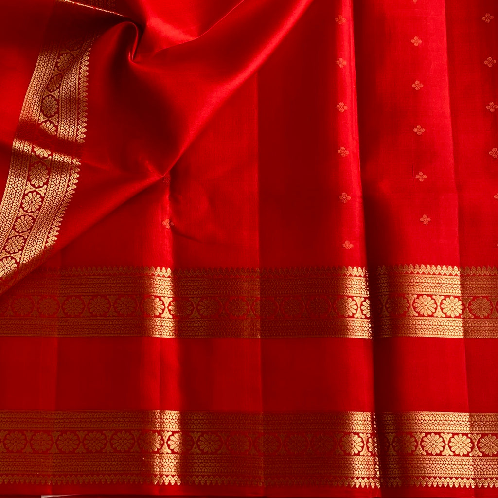 Designer Pure Silk Scarlet Red With Antique Gold Border Saree