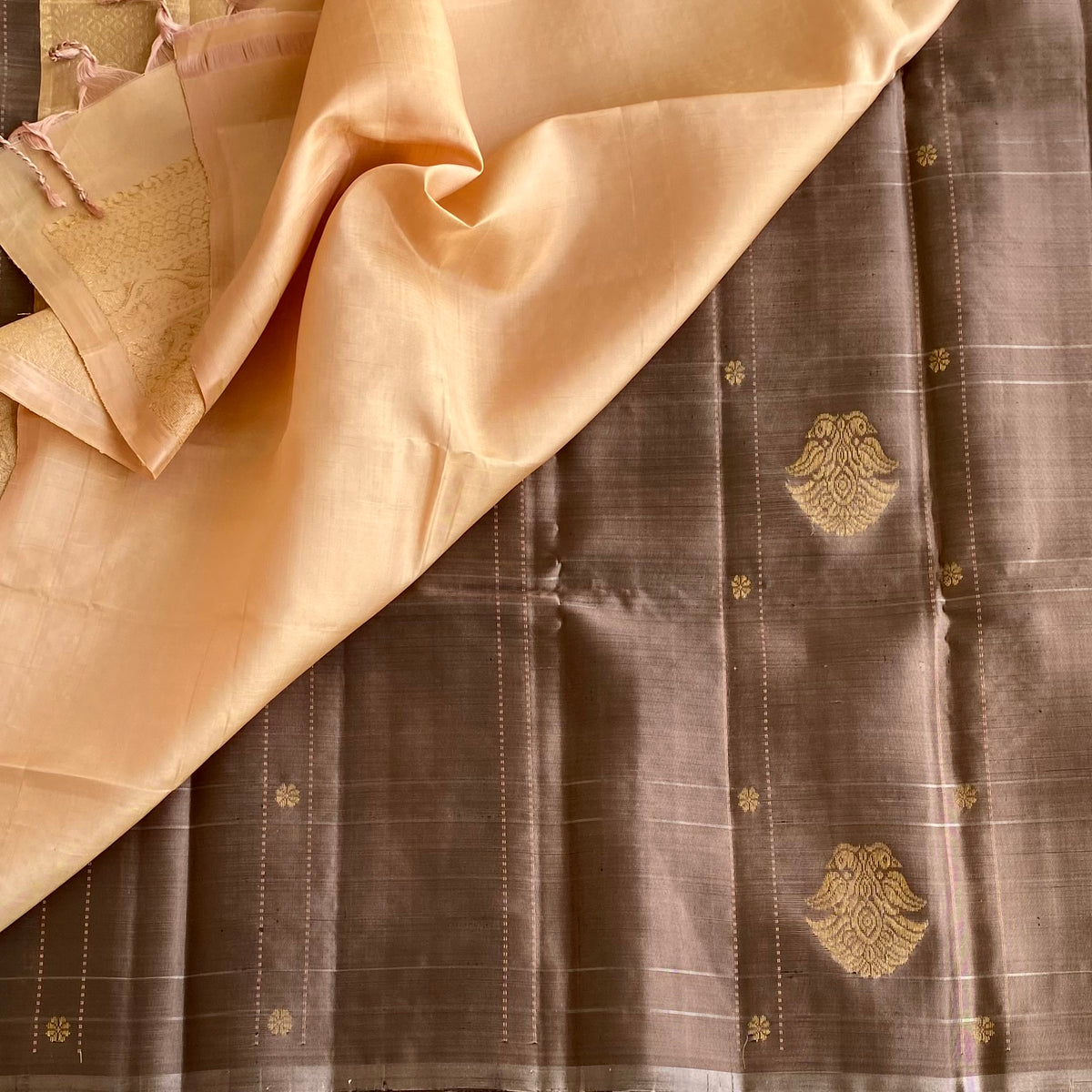 Taupe Brown Designer Pure Silk Saree With Antique Cream Pallu