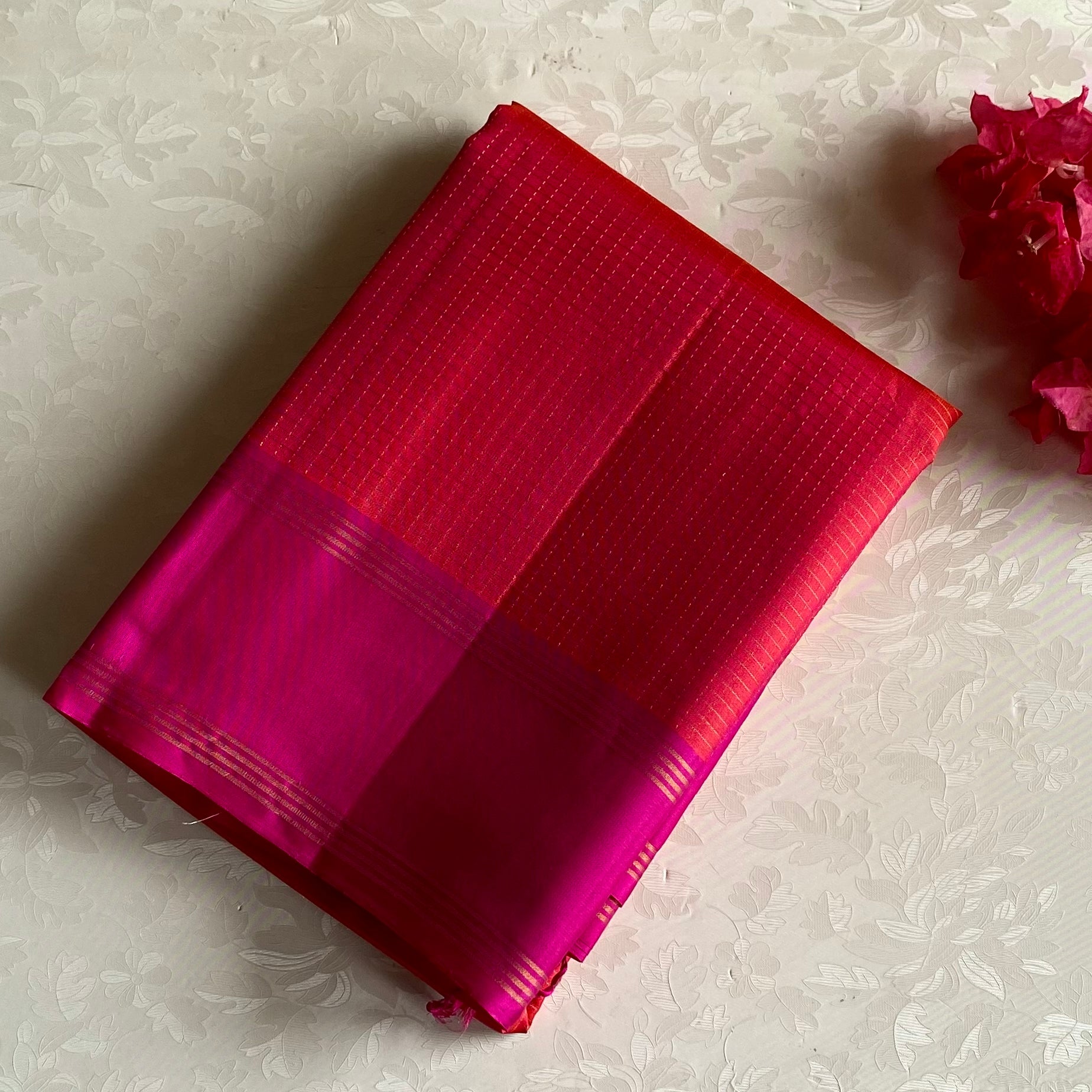 Magenta And Scarlet Red Designer Pure Silk Saree With Gold Zari