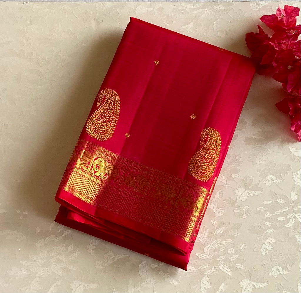 Scarlet Silk Zari Saree With Paisley Elephant Border Traditional Wedding Wear