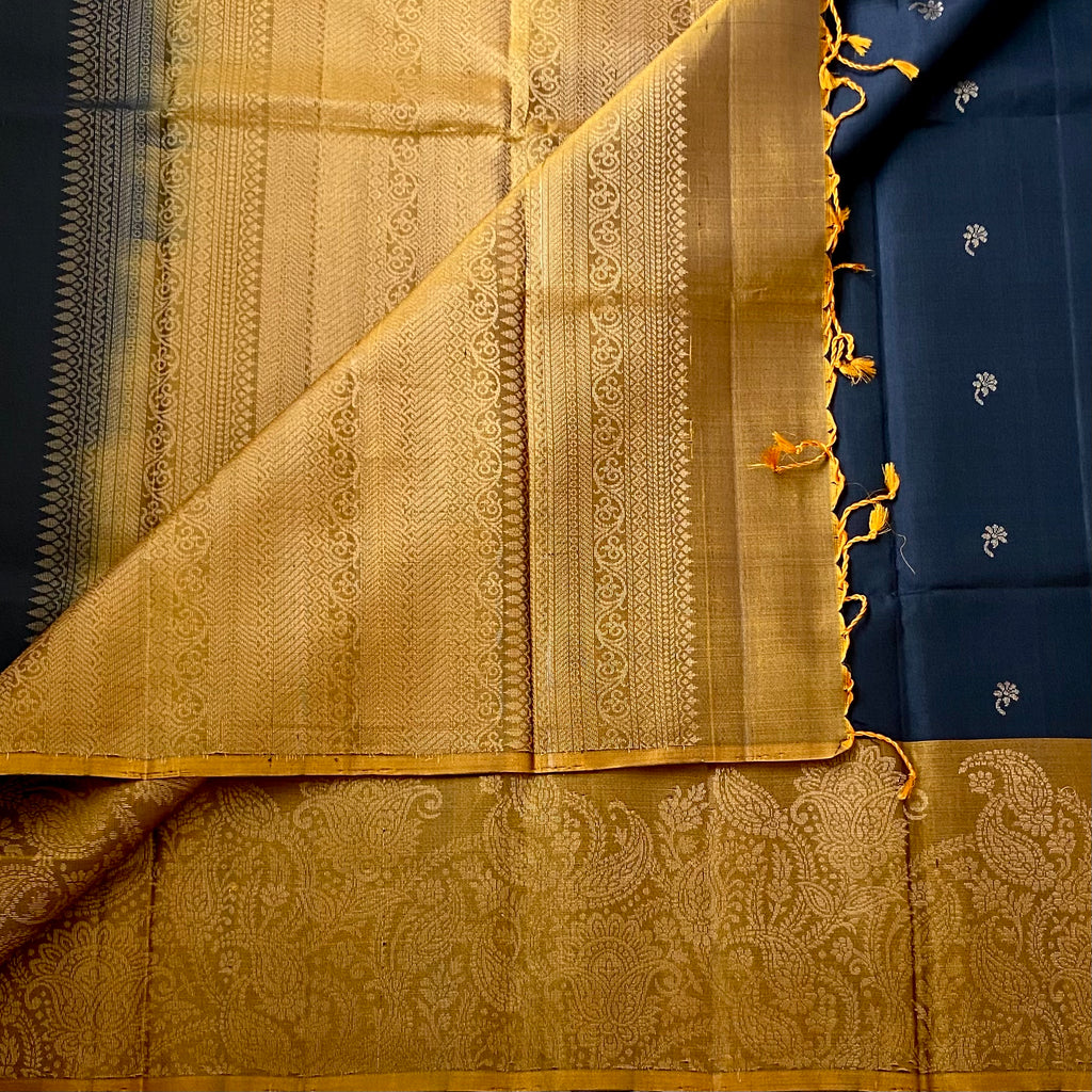 Black Bonanza with Deep Mustard Designer Lightweight Pure Silk