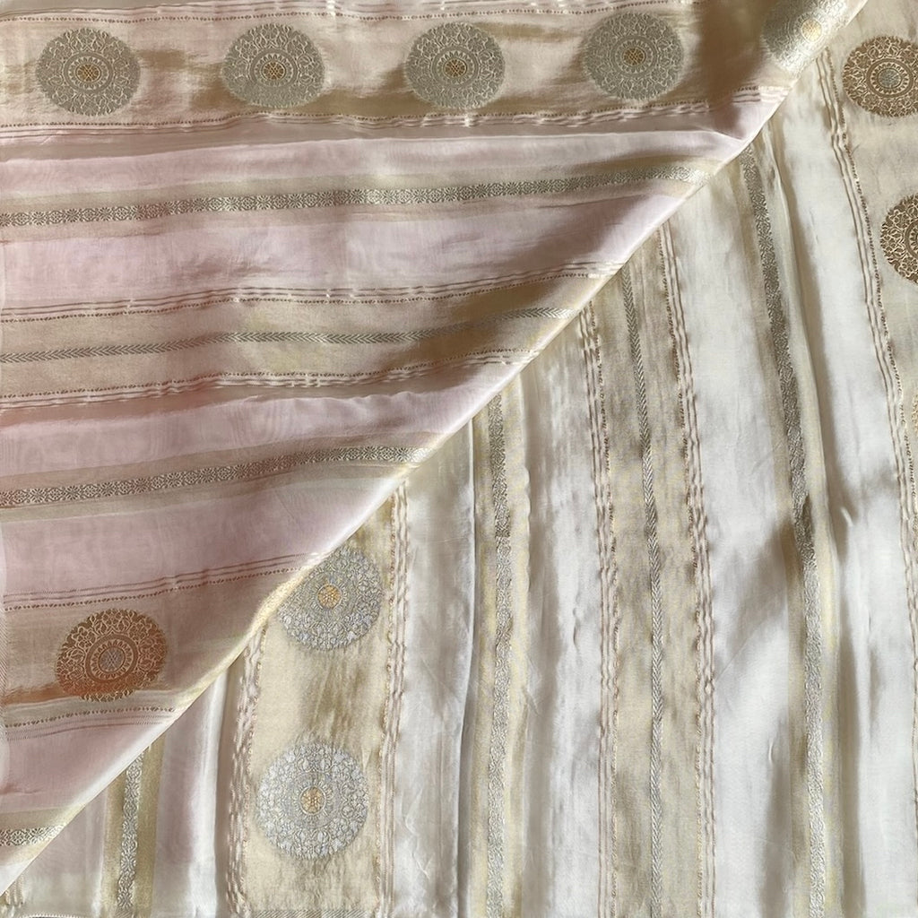Ivory Cream Soft Crepe Designer Silk Saree With Red Blouse