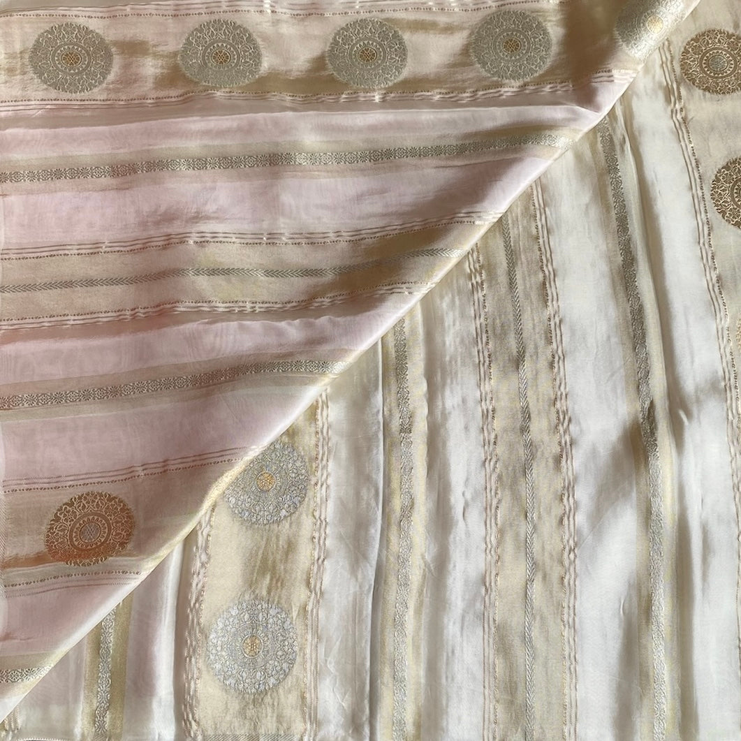 Ivory Cream Soft Crepe Designer Silk Saree With Red Blouse