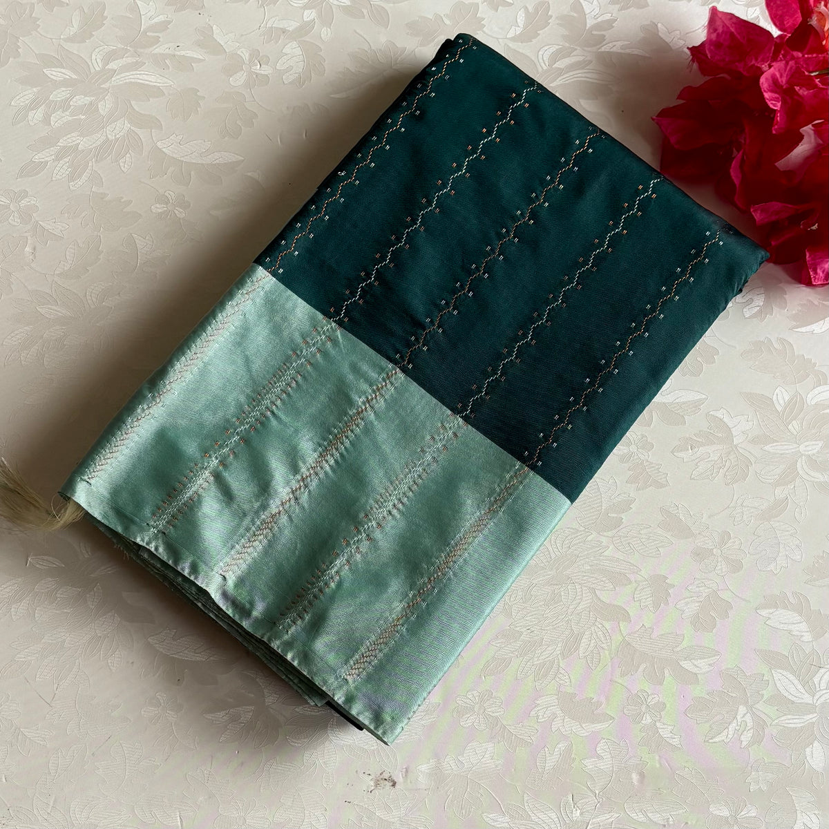 Deep Teal Green Soft Mixed Silk Saree With Seafoam Green Pallu