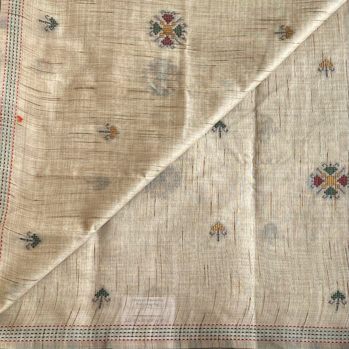 Warm Beige Soft Jute Tussar Saree With Maroon Striped Pallu