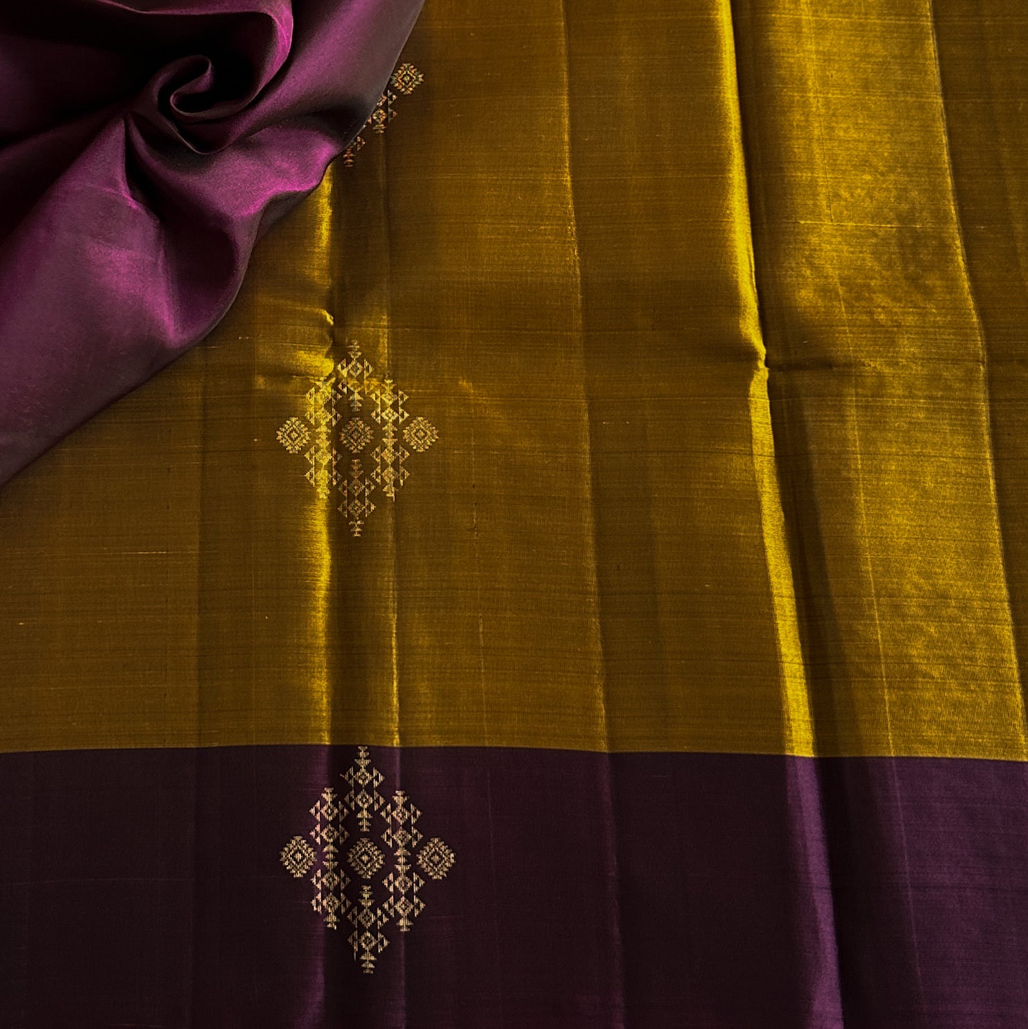 Regal Purple Gold Pallu Mustard Body Woven Saree For Weddings
