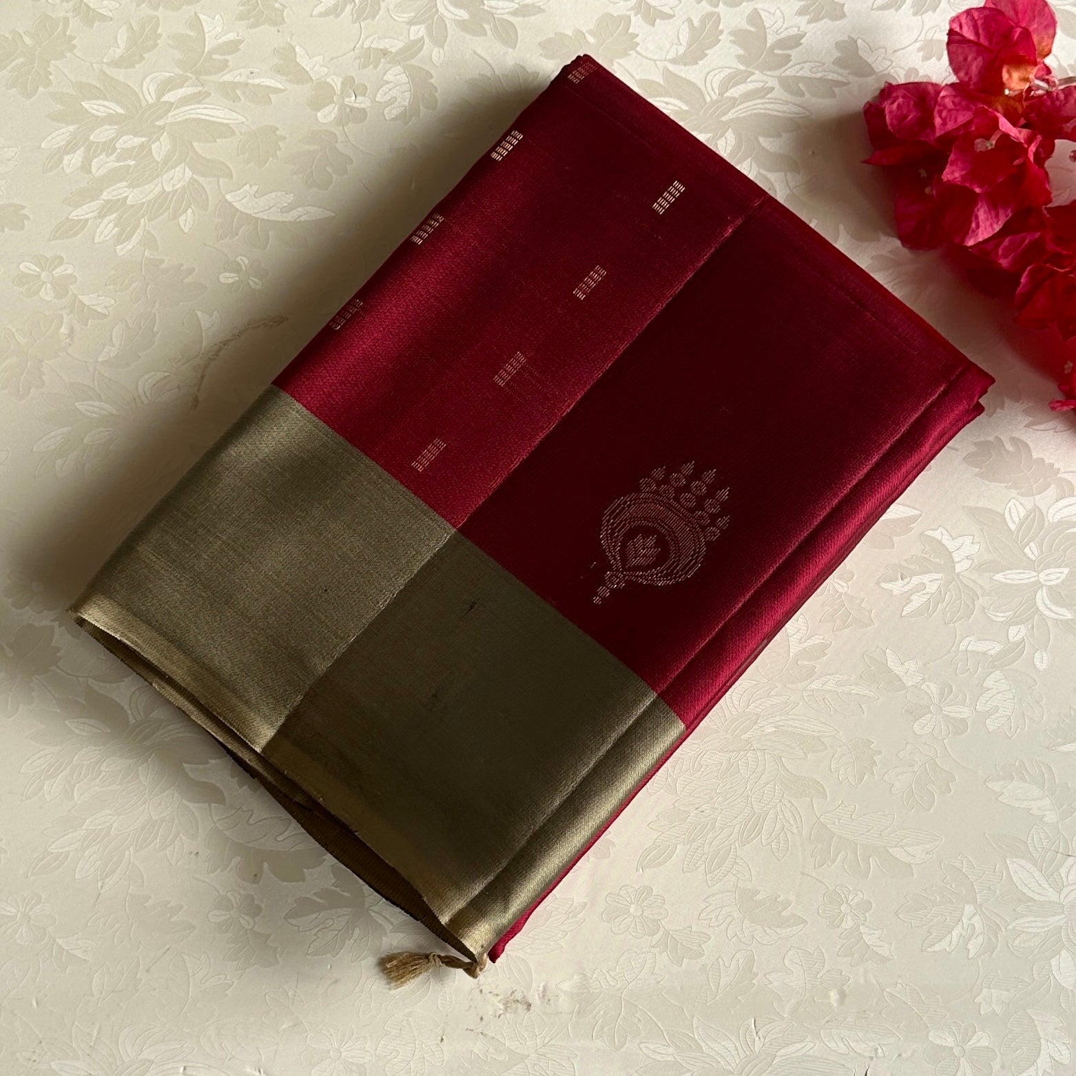 Antique Gold Designer Pure Silk Saree With Rani Pink Pallu